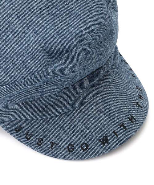 PINK-latte（ピンクラテ）の「【UVカット/部分接触冷感】日焼け対策！ひんやり♪ロゴキャスケット（キャスケット・キッズ・サックスブルー系4/ブラック・00）」の6枚目の写真