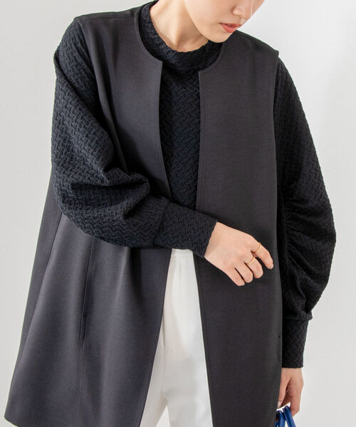 NOLLEY’S（ノーリーズ）の「シャーリングジャガードプルオーバーカットソー（Tシャツ/カットソー・レディース・オフホワイト/ブラック/ミント・38）」の7枚目の写真