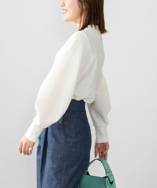 NOLLEY’S（ノーリーズ）の「シャーリングジャガードプルオーバーカットソー（Tシャツ/カットソー・レディース・オフホワイト/ブラック/ミント・38）」の5枚目の写真