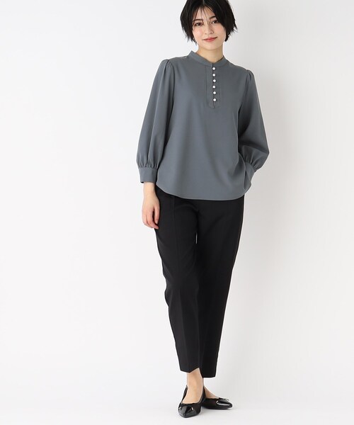 index（インデックス）の「◆2WAY パール調ボタンジョーゼットブラウス（シャツ/ブラウス・レディース・チャコールグレー/ライトベージュ/ライトブルー・36/38/40/42）」の9枚目の写真