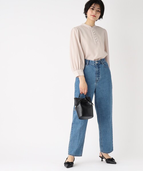 index（インデックス）の「◆2WAY パール調ボタンジョーゼットブラウス（シャツ/ブラウス・レディース・チャコールグレー/ライトベージュ/ライトブルー・36/38/40/42）」の17枚目の写真