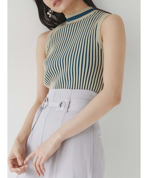 MURUA（ムルーア）の「ミニマルストライプニット（ニット/セーター・レディース・ブラック/ベージュ/ブルー・FREE）」の2枚目の写真