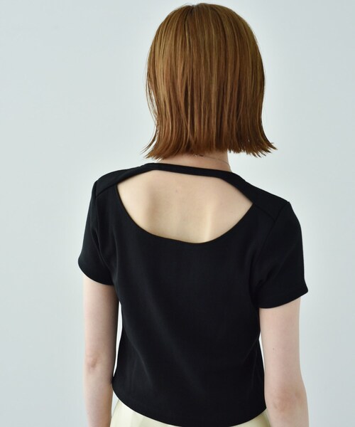 CODE A（コードエー）の「open back mini tops（Tシャツ/カットソー・レディース・ブラック/ブラック系2・00）」の6枚目の写真