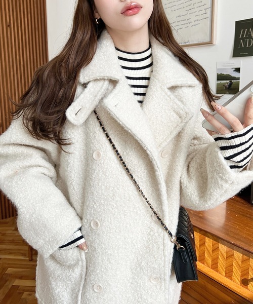 コーチ ウールのピーコート ダブルブレスト ピンクと白 モヘヤ混 COACH - ☆ コーチ ウールのピーコート ダブルブレスト ピンクと