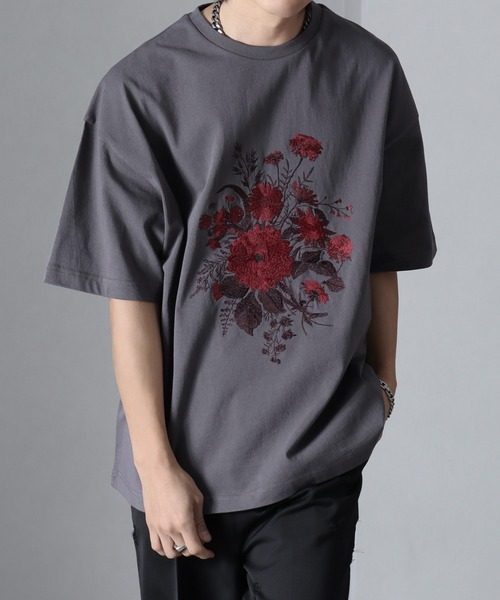 welise（ウェライズ）の「【welise/ウェライズ】HQクリアコットンファブリック  レトロフラワー刺繍 オーバーサイズ半袖Tシャツ（Tシャツ/カットソー・メンズ・ブラック系その他/ブラック/ホワイト/ホワイト系その他/ブラック×ブルー/ホワイト×グレー/グレー系その他・M/L/S）」の7枚目の写真