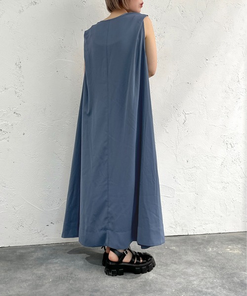 apres jour mignon（アプレジュールミニョン）の「2WAYカッティングフレアワンピース【ZOZOTOWN限定アイテム】（ワンピース・レディース・ブルー/ブラック・SMALL/MEDIUM/X-LARGE）」の22枚目の写真