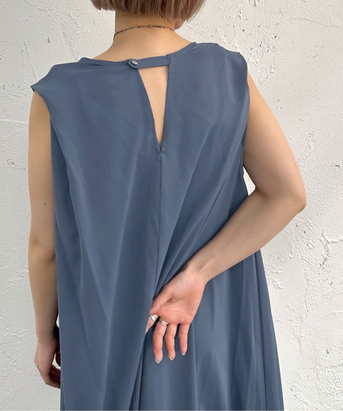 apres jour mignon（アプレジュールミニョン）の「2WAYカッティングフレアワンピース【ZOZOTOWN限定アイテム】（ワンピース・レディース・ブルー/ブラック・SMALL/MEDIUM/X-LARGE）」の16枚目の写真