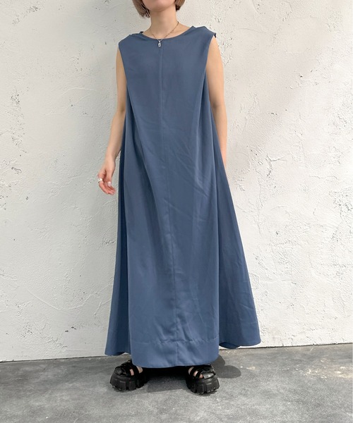 apres jour mignon（アプレジュールミニョン）の「2WAYカッティングフレアワンピース【ZOZOTOWN限定アイテム】（ワンピース・レディース・ブルー/ブラック・SMALL/MEDIUM/X-LARGE）」の18枚目の写真