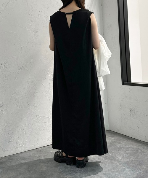 apres jour mignon（アプレジュールミニョン）の「2WAYカッティングフレアワンピース【ZOZOTOWN限定アイテム】（ワンピース・レディース・ブルー/ブラック・SMALL/MEDIUM/X-LARGE）」の17枚目の写真