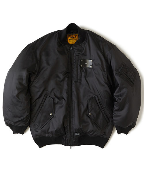 FAT（エフエイティー）の「BOMBER-1（MA-1・メンズ・オリーブ/ブラック/キャメル・JUMBO(XXL)/TITCH(M)/SKINNY(L)/FAT(XL)）」の2枚目の写真