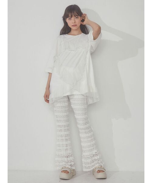 merry jenny(メリージェニー)の「ハートフリルbig tee(Tシャツ/カットソー・レディース・オフホワイト/ブラック・FREE)」の12枚目の写真