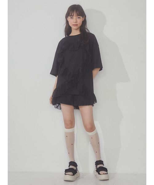 merry jenny(メリージェニー)の「ハートフリルbig tee(Tシャツ/カットソー・レディース・オフホワイト/ブラック・FREE)」の16枚目の写真
