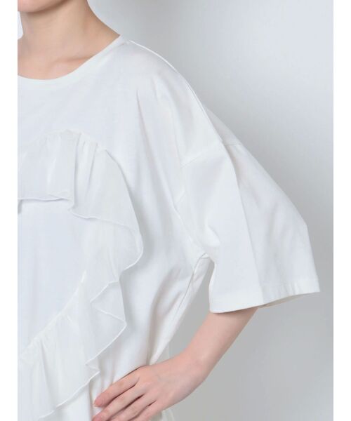 merry jenny(メリージェニー)の「ハートフリルbig tee(Tシャツ/カットソー・レディース・オフホワイト/ブラック・FREE)」の3枚目の写真