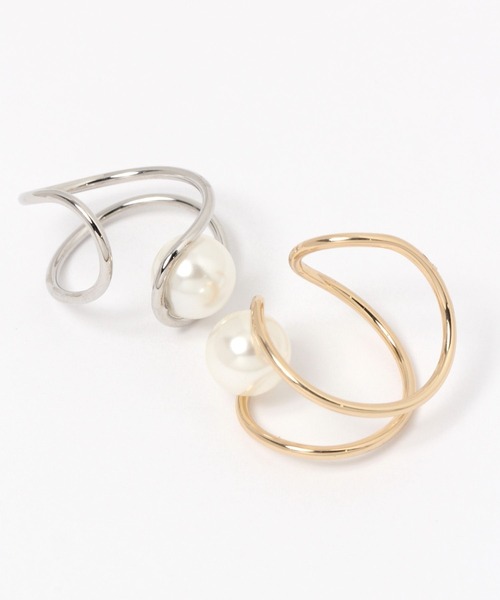 LAKOLE（ラコレ）の「パールロールラインイヤーカフ / 964416（イヤーカフ・レディース・その他1/その他2・FREE）」の4枚目の写真