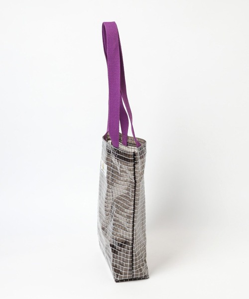 PBLIM（ページボーイリム）の「PBLIM/WWコラボビニールトートバック（トートバッグ・レディース・グレー系その他/グリーン/クリア・FREE）」の10枚目の写真