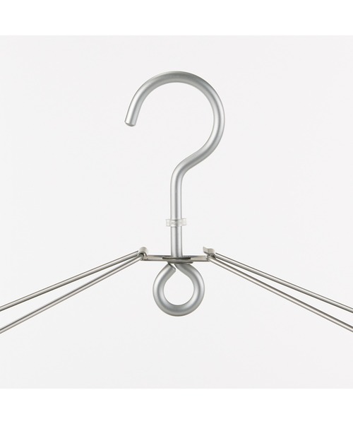 無印良品（ムジルシリョウヒン）の「アルミ角型ハンガー　４０ピンチ／約幅６１×奥行３６ｃｍ（ランドリーグッズ・メンズ・シルバー・FREE）」の7枚目の写真