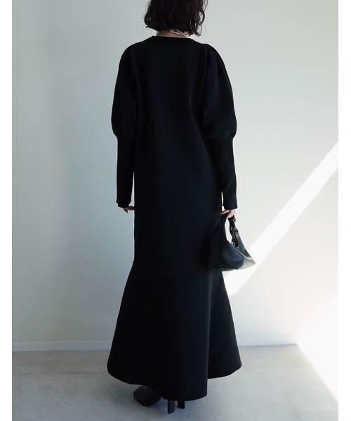 Re:EDIT（リエディ）の「[低身長サイズ有]ミラノリブパフスリーブスポンジニットマーメイドワンピース（ワンピース・レディース・アイボリー/キャメル/グレー/ブラック/レッド・LARGE/SHORT/MEDIUM）」の16枚目の写真