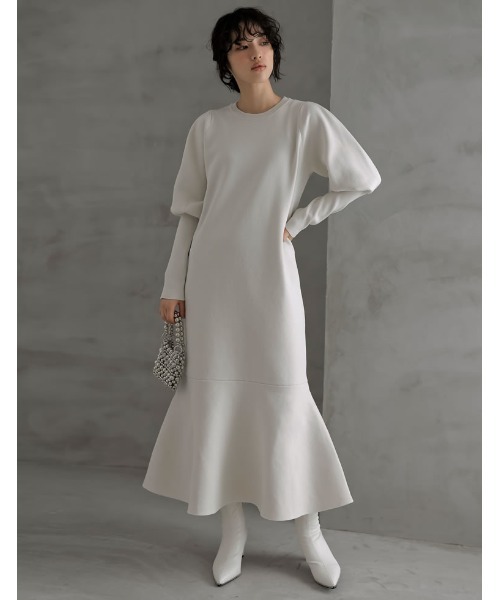 Re:EDIT（リエディ）の「[低身長サイズ有]ミラノリブパフスリーブスポンジニットマーメイドワンピース（ワンピース・レディース・アイボリー/キャメル/グレー/ブラック/レッド・LARGE/SHORT/MEDIUM）」の18枚目の写真