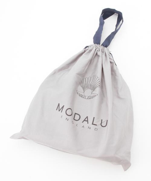 MODALU（モダルー）の「MODALU / "PIPPA" スモールパテントバッグ（ハンドバッグ・レディース・ベージュ・ONE SIZE）」の11枚目の写真