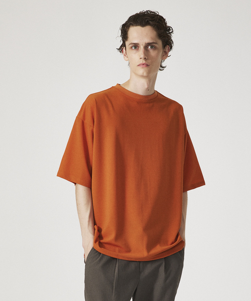 AH ABAHOUSE（エーエイチアバハウス）の「【AH ABAHOUSE】カットジョーゼット ドロップショルダー モックネック Tシャツ（Tシャツ/カットソー・メンズ・チャコールグレー/ホワイト/ピンクベージュ/グレイッシュベージュ/オレンジ系その他/グレイッシュブルー/ブラック/グリーン・46/48）」の8枚目の写真