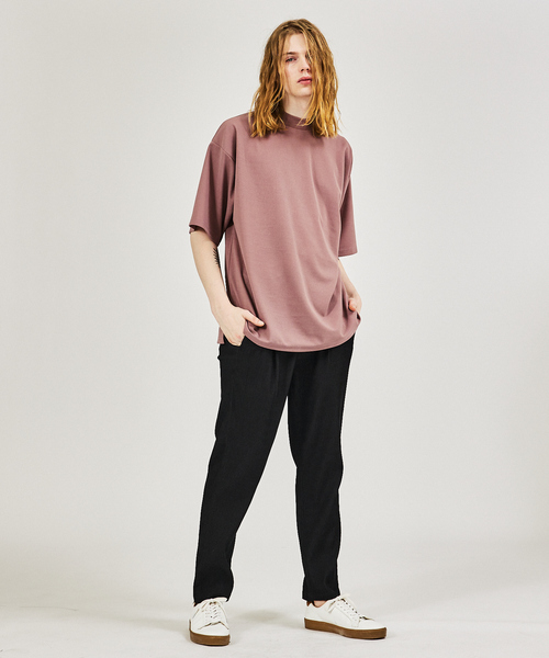 AH ABAHOUSE（エーエイチアバハウス）の「【AH ABAHOUSE】カットジョーゼット ドロップショルダー モックネック Tシャツ（Tシャツ/カットソー・メンズ・チャコールグレー/ホワイト/ピンクベージュ/グレイッシュベージュ/オレンジ系その他/グレイッシュブルー/ブラック/グリーン・46/48）」の17枚目の写真