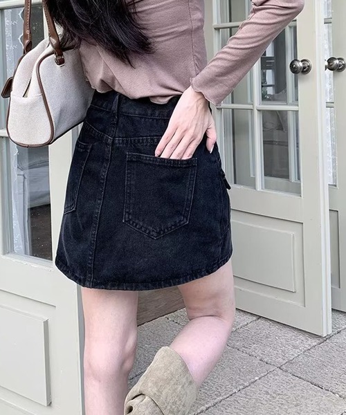 meJane（ミージェーン）の「ボタンフライデニムスカパン（デニムスカート・レディース・ブラック/ブルー・M/L/S）」の9枚目の写真