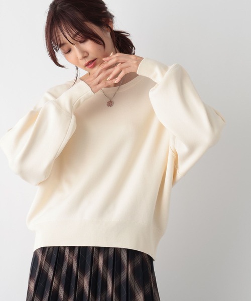 GLOBAL WORK(グローバルワーク)の「トリプルイージークループルオーバー/962859(ニット/セーター・レディース・ブルー系その他4/ブラック/オフホワイト/ベージュ・SHORT/FREE)」の2枚目の写真
