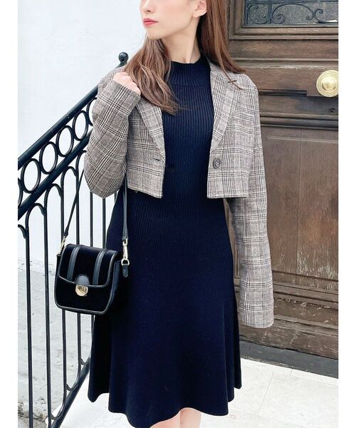 RESEXXY（リゼクシー）の「【S】ラグランスリーブニットワンピース（ワンピース・レディース・アイボリー/モカ/ブラック/チャコールグレー・FREE）」の8枚目の写真