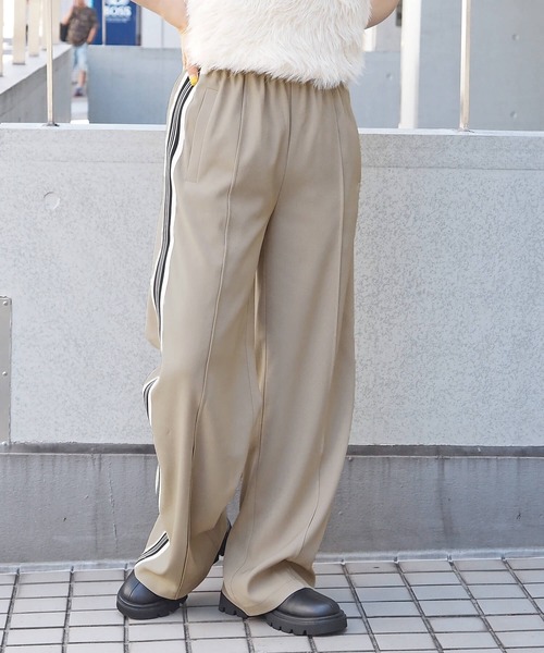 tiptop（ティップトップ）の「【2024SS新色登場】サイドラインイージーパンツ（その他パンツ・レディース・ブラック/ベージュ/ネイビー/ネイビー系/ベージュ系その他/ブラック系その他・FREE）」の10枚目の写真