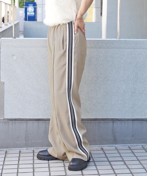 tiptop（ティップトップ）の「【2024SS新色登場】サイドラインイージーパンツ（その他パンツ・レディース・ブラック/ベージュ/ネイビー/ネイビー系/ベージュ系その他/ブラック系その他・FREE）」の13枚目の写真
