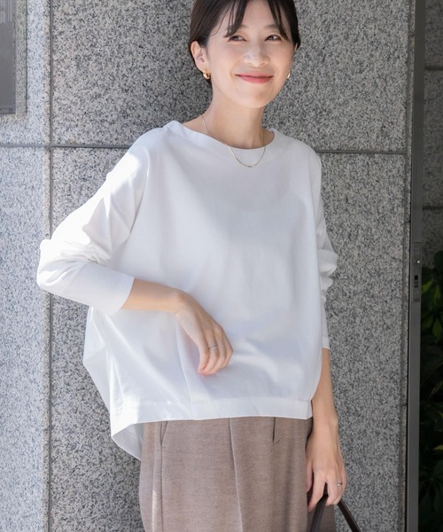 URBAN RESEARCH DOORS（アーバンリサーチドアーズ）の「コットンバックタックプルオーバー（Tシャツ/カットソー・レディース・ブラック/キャメル/ブルー系その他/オフホワイト・MEDIUM）」の7枚目の写真