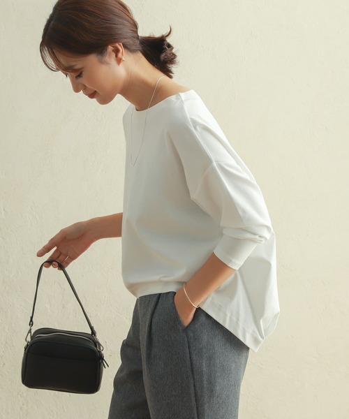 URBAN RESEARCH DOORS（アーバンリサーチドアーズ）の「コットンバックタックプルオーバー（Tシャツ/カットソー・レディース・ブラック/キャメル/ブルー系その他/オフホワイト・MEDIUM）」の15枚目の写真