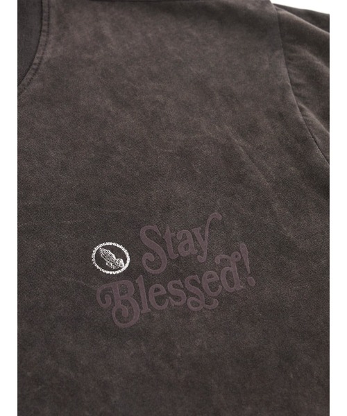 Guess（ゲス）の「Stay Blessed Tee（Tシャツ/カットソー・メンズ・ブラック・LARGE/X-LARGE/MEDIUM/SMALL）」の4枚目の写真