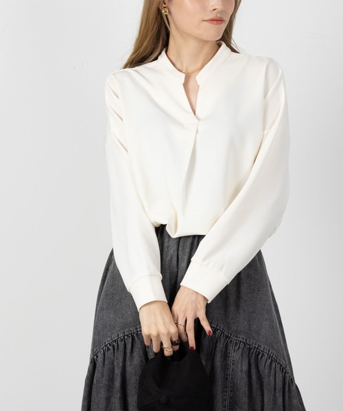 NAVY（ネイビー）の「NAVY ストレッチスキッパーシャツ（シャツ/ブラウス・レディース・ブラック/ブルー系その他/アイボリー・フリー）」の2枚目の写真