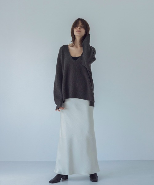 DRESSLAVE（ドレスレイブ）の「yak deep v neck pull(ヤク 深Vネック 