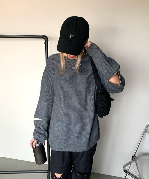 non-hedge(ノンヘッジ)の「袖ジップニットチュニック(ニット/セーター・レディース・モカ/オフホワイト/グレー/ブラック・FREE)」の8枚目の写真