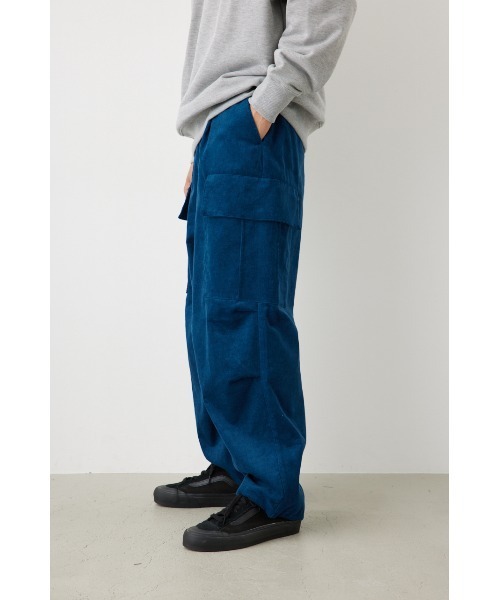 RODEO CROWNS WIDE BOWL（ロデオクラウンズワイドボウル）の「コーデュロイワイドカーゴパンツ（カーゴパンツ・メンズ・グリーン/ブラック/ブラウン/ダークブルー/オフホワイト・LARGE/MEDIUM）」の21枚目の写真