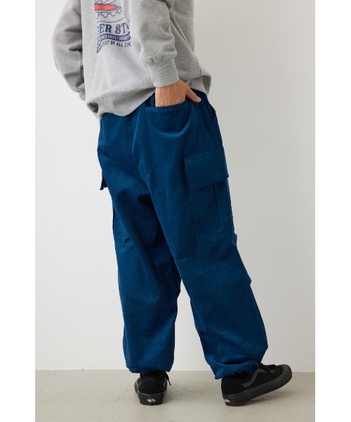 RODEO CROWNS WIDE BOWL（ロデオクラウンズワイドボウル）の「コーデュロイワイドカーゴパンツ（カーゴパンツ・メンズ・グリーン/ブラック/ブラウン/ダークブルー/オフホワイト・LARGE/MEDIUM）」の22枚目の写真