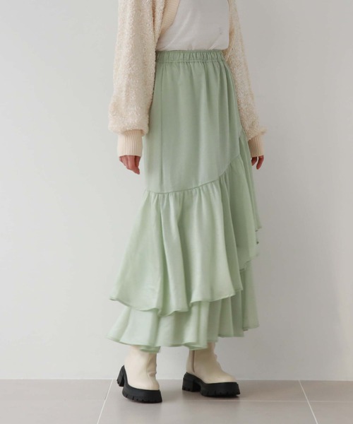 archives（アルシーヴ）の「グロッシーアシメフリルティアードスカート（スカート・レディース・ブラック/アイボリー/ブラウン/オレンジ/グリーン・MEDIUM）」の18枚目の写真