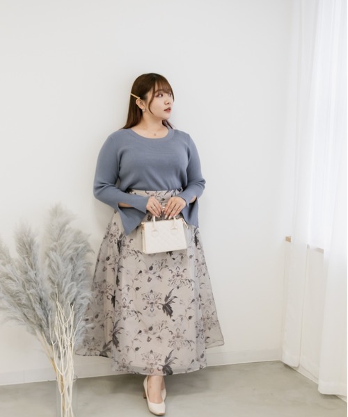 CLETTE(クレット)の「スリットフレアスリーブリブニット(ニット/セーター・レディース・ブラック/アイボリー/ブルー・3L/4L/LL)」の16枚目の写真