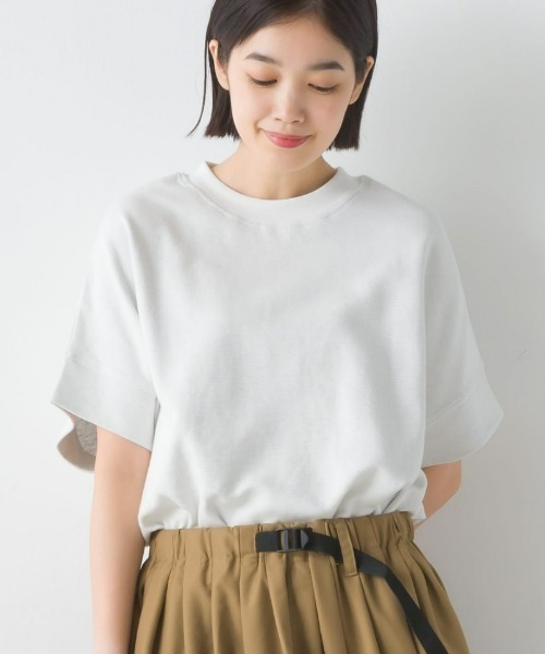 OMNES（オムネス）の「リップルダブルフェイスワイドシルエット半袖プルオーバー（Tシャツ/カットソー・レディース・ベージュ/ブラック/ホワイト/ラベンダー/ネイビー・FREE）」の2枚目の写真