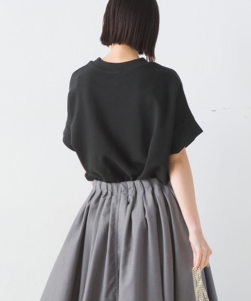 OMNES（オムネス）の「リップルダブルフェイスワイドシルエット半袖プルオーバー（Tシャツ/カットソー・レディース・ベージュ/ブラック/ホワイト/ラベンダー/ネイビー・FREE）」の13枚目の写真