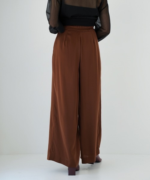 CIEL'AIR(シエルエアー)の「Satin Wide Trouser(その他パンツ・レディース・ベージュ/ブラウン・M/L)」の6枚目の写真