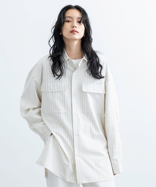 JUNRED（ジュンレッド）の「【 イージーケア 】 ダブルポケットストライプマキシシャツ（シャツ/ブラウス・メンズ・ブラック/オフホワイト/グレー・M/L/S）」の2枚目の写真