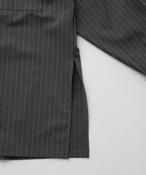 JUNRED（ジュンレッド）の「【 イージーケア 】 ダブルポケットストライプマキシシャツ（シャツ/ブラウス・メンズ・ブラック/オフホワイト/グレー・M/L/S）」の6枚目の写真