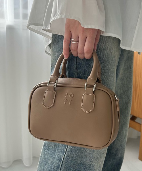 loti(ロティ)の「loti ロゴスクエアBAG(ハンドバッグ・レディース・ブラック/ベージュ/グリーン・ONE SIZE)」の10枚目の写真