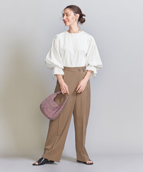 BEAUTY&YOUTH UNITED ARROWS（ビューティーアンドユースユナイテッドアローズ）の「【WEB限定】ボリュームスリーブ コンビ プルオーバー 2（Tシャツ/カットソー・レディース・コバルトブルー/ブラック/ベージュ/オフホワイト/モカ・FREE）」の17枚目の写真