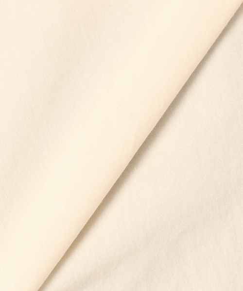 R’IAM フォルムTブラウス　ホワイト フォルムTブラウス RIAM R'IAM フォルムTブラウス（シャツ