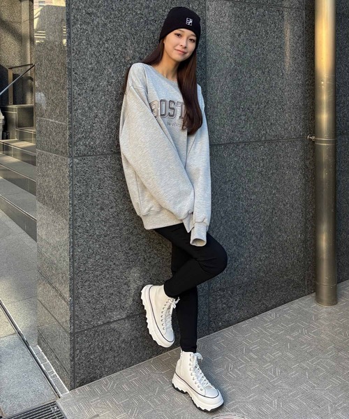 ENVYM（アンビー）の「カレッジロゴスウェット（スウェット・レディース・グレー/ブラック/ホワイト・FREE）」の6枚目の写真