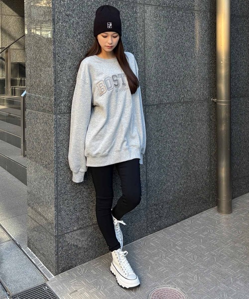 ENVYM（アンビー）の「カレッジロゴスウェット（スウェット・レディース・グレー/ブラック/ホワイト・FREE）」の8枚目の写真